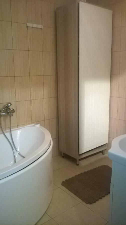 Alexander Apartment Bucureşti Ngoại thất bức ảnh